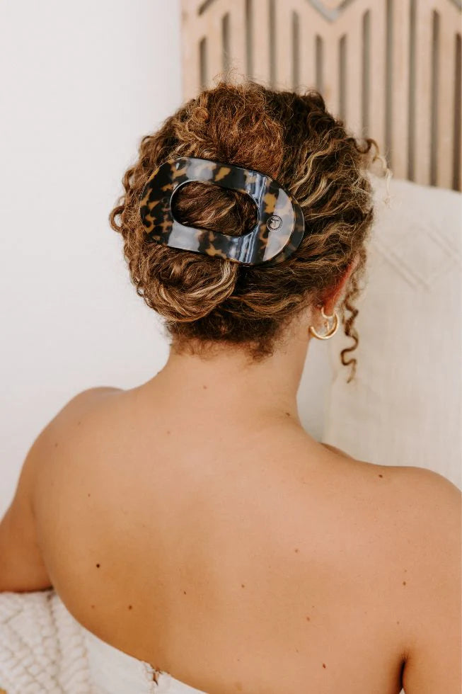 Tortoise Large Flat Round Hair Clip