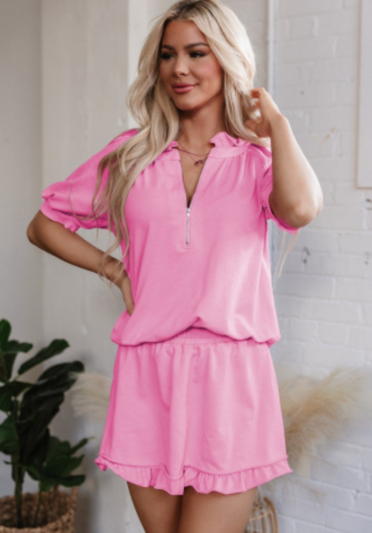 HALF ZIP PUFF SLEEVE TOP & RUFFLED SHORTS SET