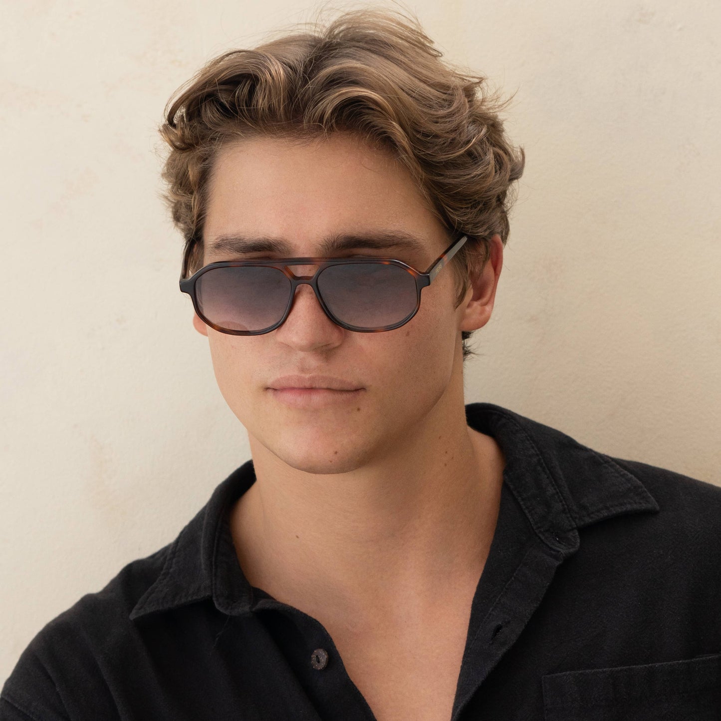 Fenix Acetate Mens Aviator Sunglasses : Tortoise / Gray