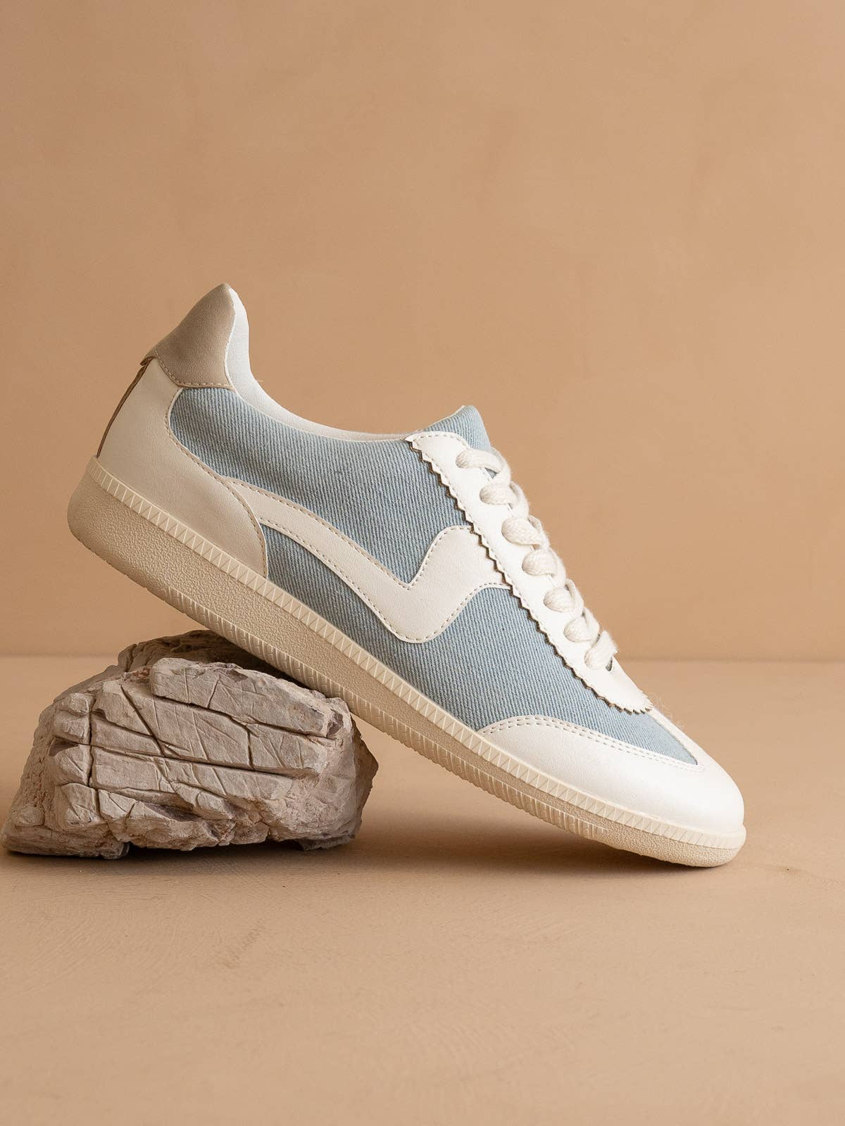 The Kyla | Denim Classic Low Top Sneakers: DENIM