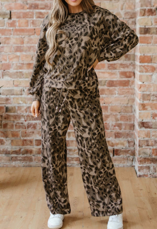 Leopard lounge set
