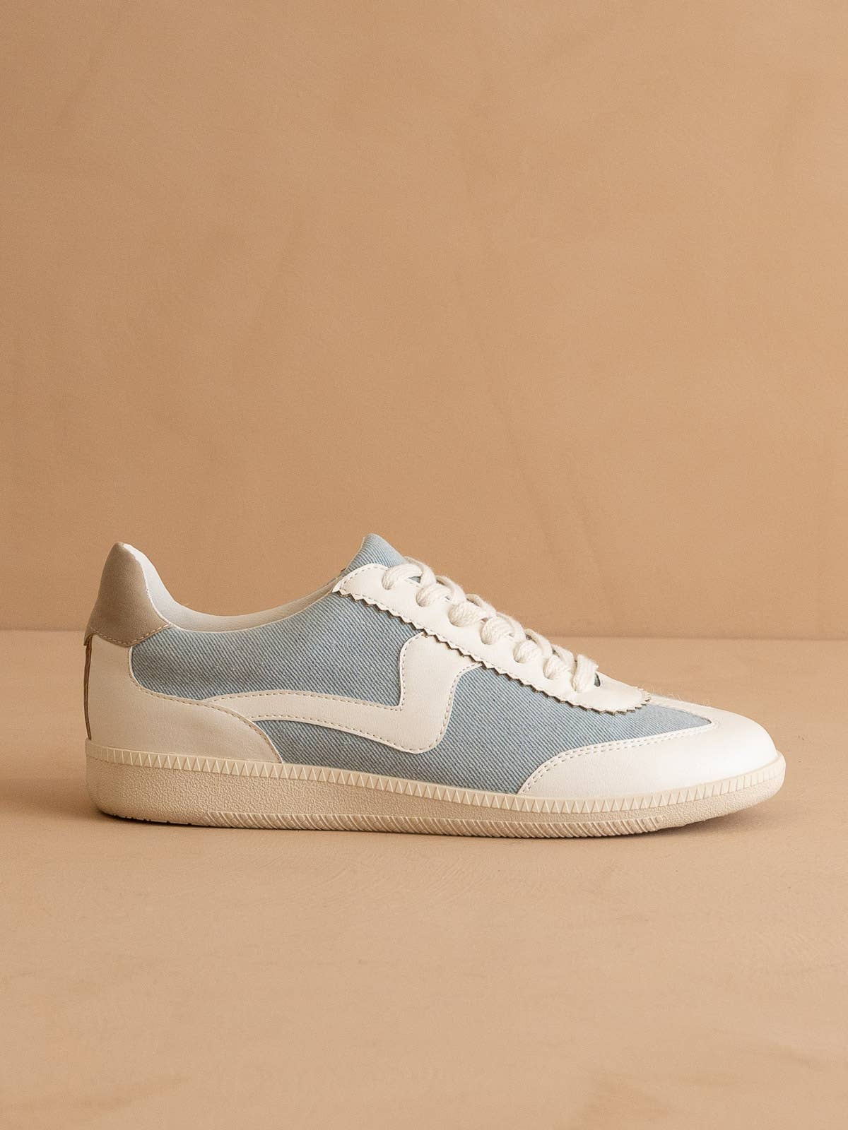 The Kyla | Denim Classic Low Top Sneakers: DENIM