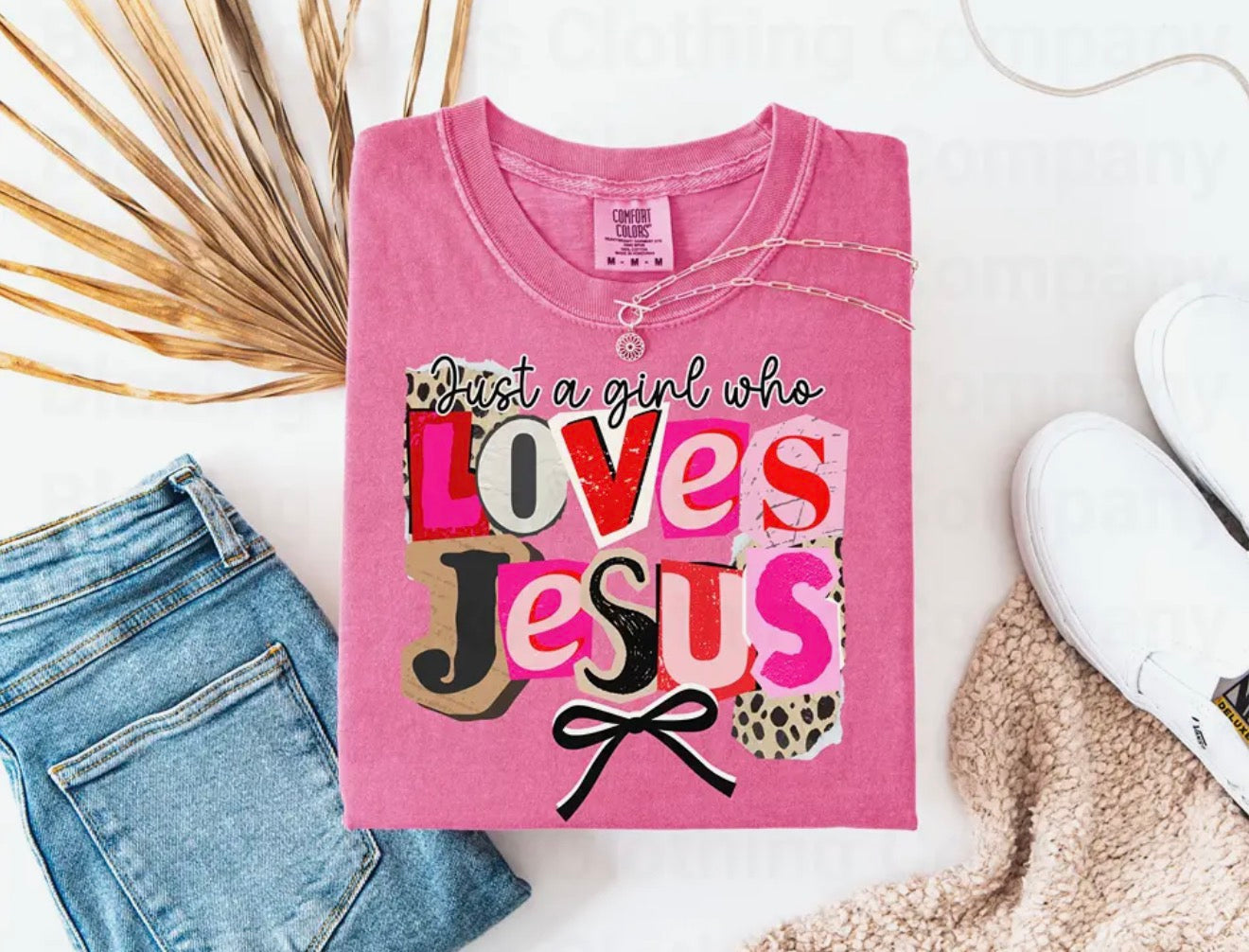 Just a girl who loves Jesus tee