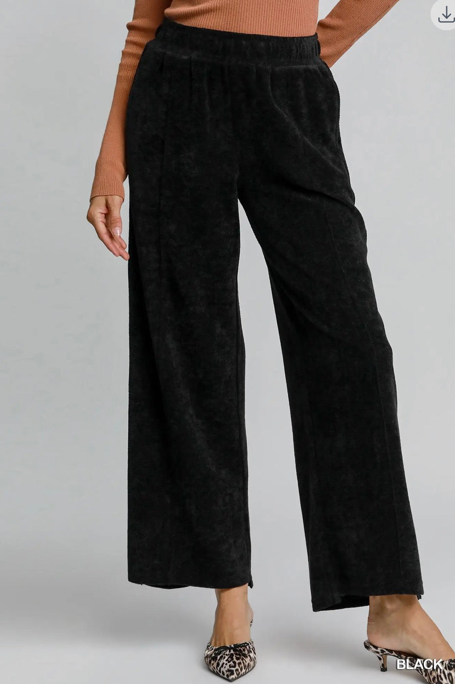 Umgee black chenille v neck- wide leg pants set