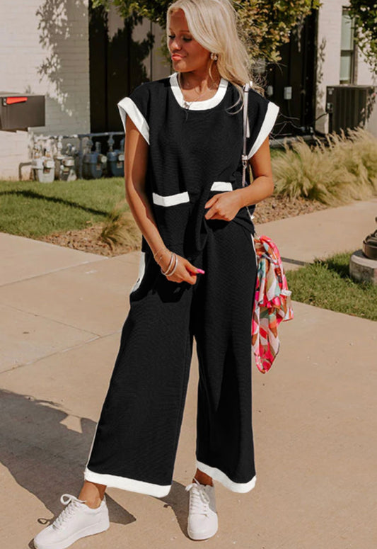 Black Color Blocked Pocketed T-shirt and Pants Set