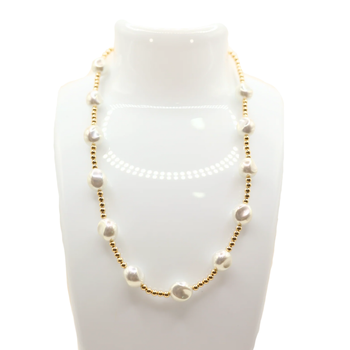 Sadie Pearl Necklace in Gold