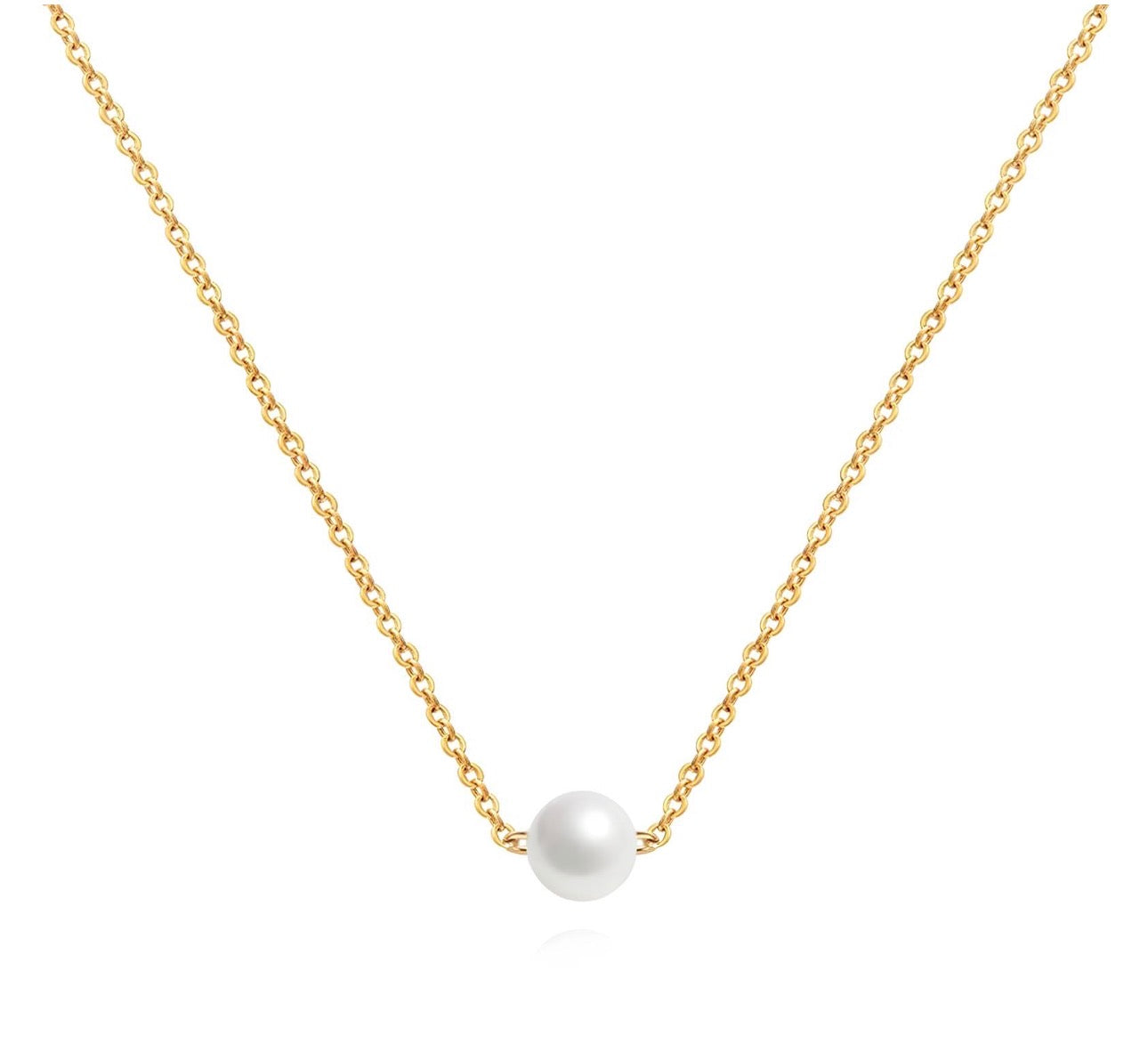 Simple single pearl necklace