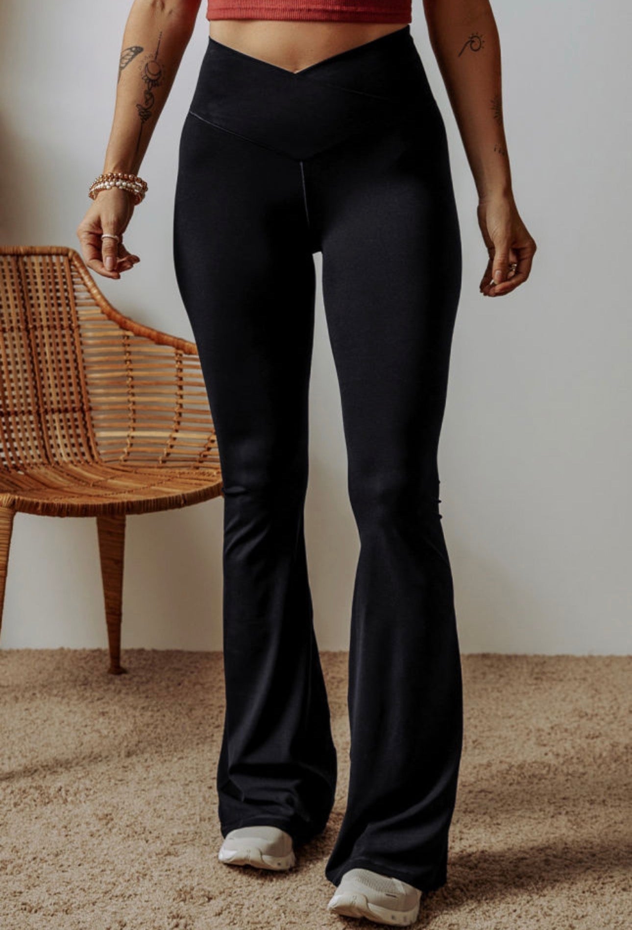 Black V Shape High Waist Flare Leggings