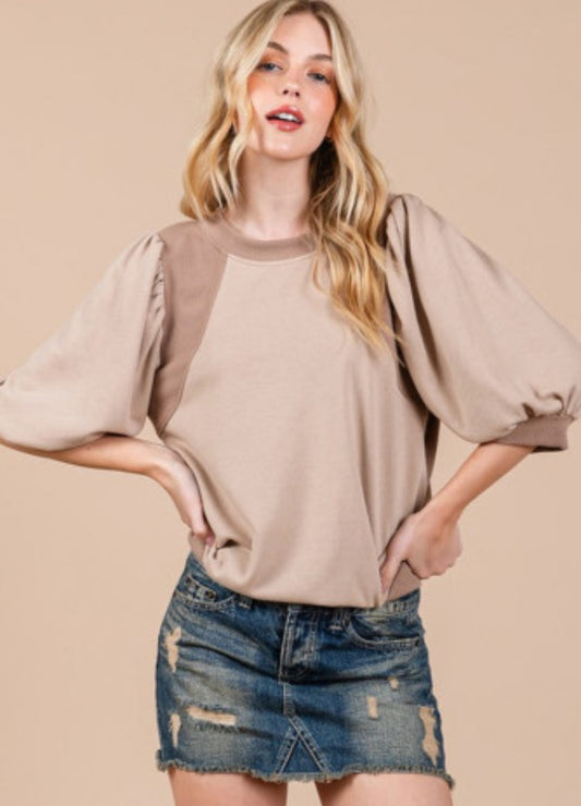 HALF LANTERN SLEEVE PULLOVER TOP