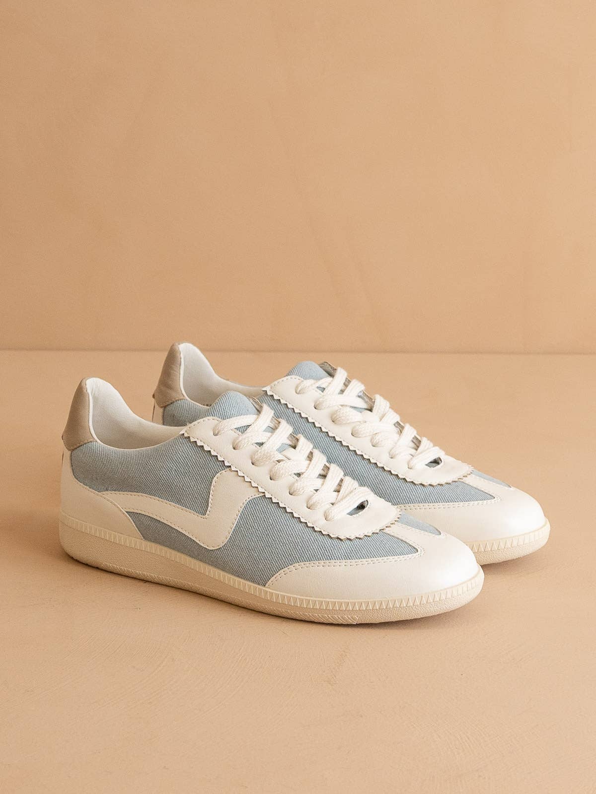 The Kyla | Denim Classic Low Top Sneakers: DENIM